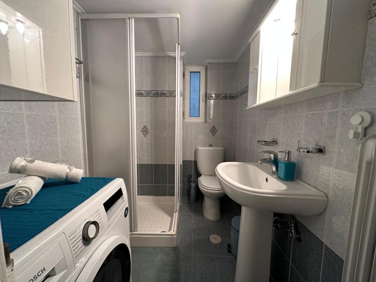 Cozy Apartment Near The City Center And Beaches Athena Bagian luar foto